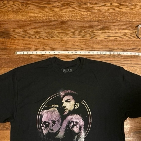 💫 Queen Rhapsody Tour Adam Lambert 2019 T-shirt Size 2XL - Picture 6 of 10